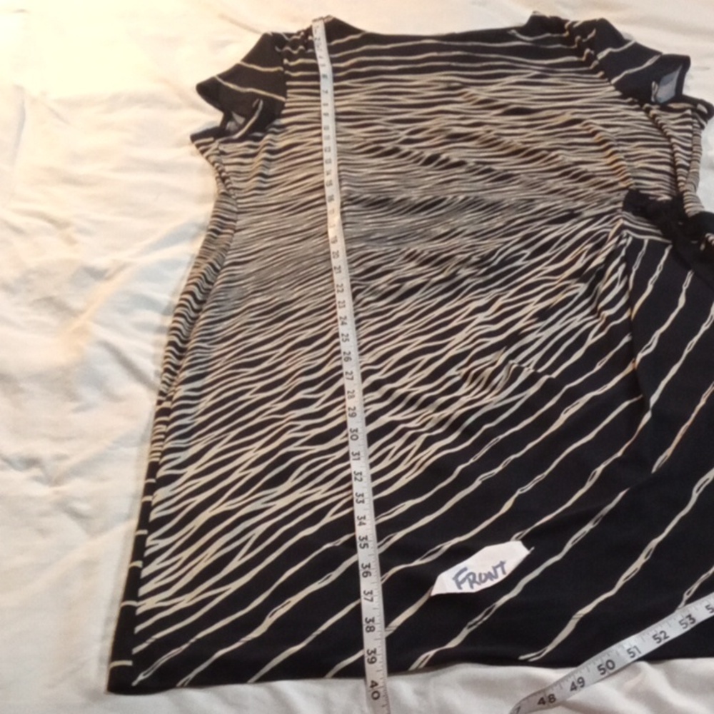 3/$25 Navy & White J. Taylor Patterned Dress Size 20W - Picture 9 of 12